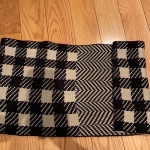 Reversible infinity scarf